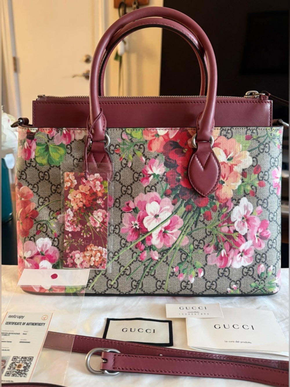 Gucci Blooms Medium Zipper Tote Burgundy